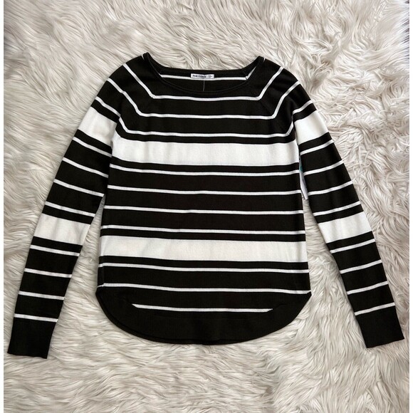 Pink Clover X Stich Fix Valencia Curved Hem Sweater Striped Olive/White SZ S - Picture 2 of 10